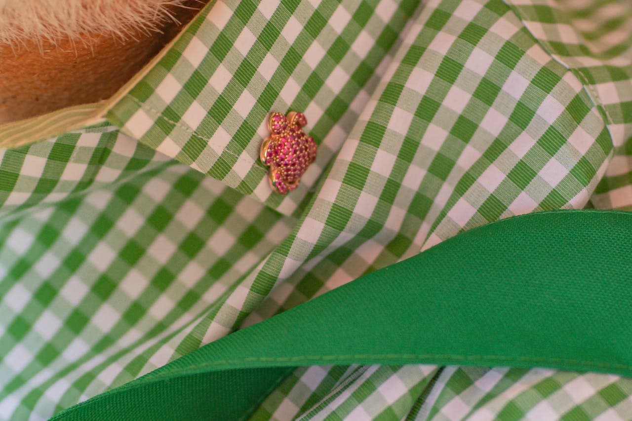 Harness the Power of Custom Lapel Pins for Business Branding and Promotion