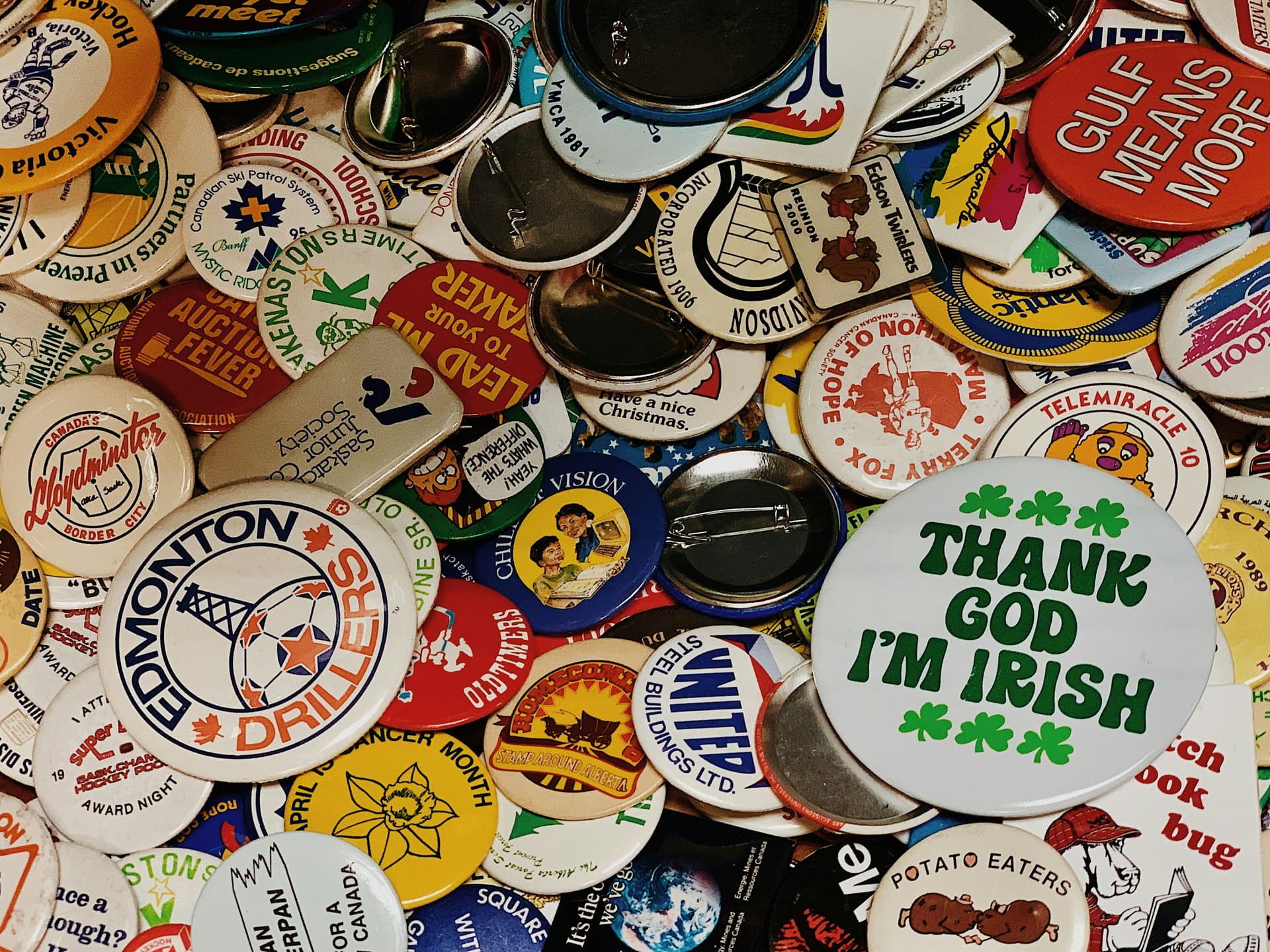 Custom Sports Lapel Pins: A Winning Strategy for Team Identity and Fan Engagement