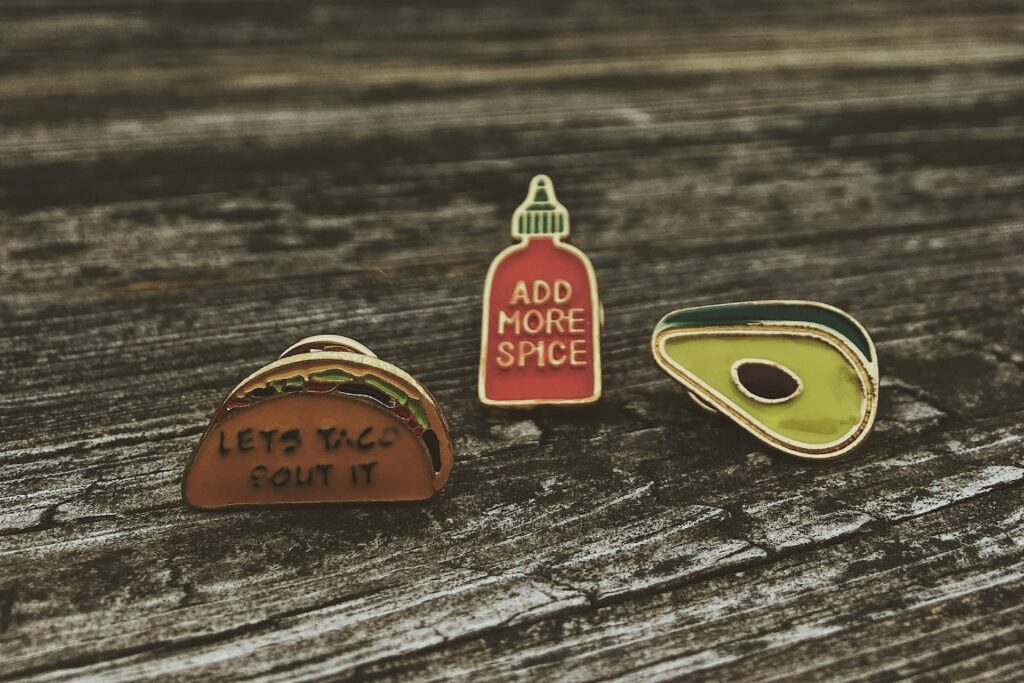 custom lapel pins