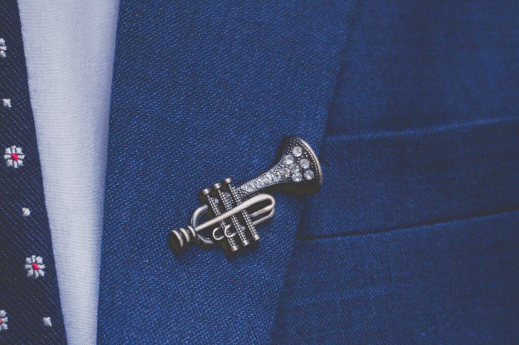 custom lapel pin